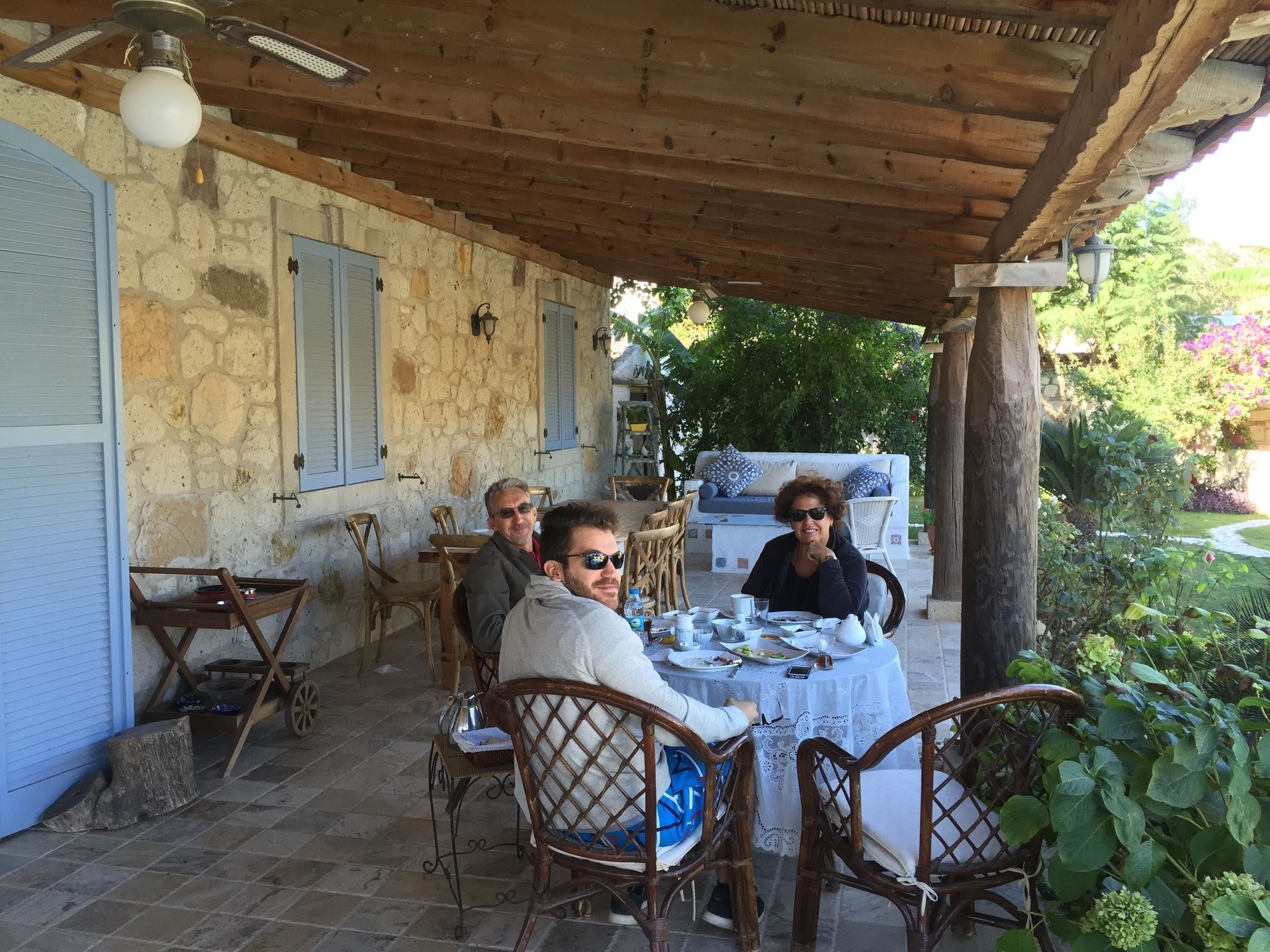 Moy Hotel Αλακάτι Εξωτερικό φωτογραφία